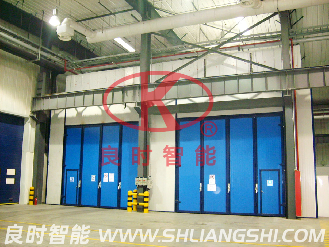 良時(shí)智能風(fēng)電新能源行業(yè)噴砂房噴漆房涂裝生產(chǎn)線系統(tǒng)