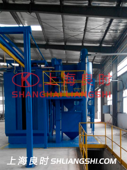 全自動(dòng)太陽(yáng)能熱水器內(nèi)膽噴砂機(jī)